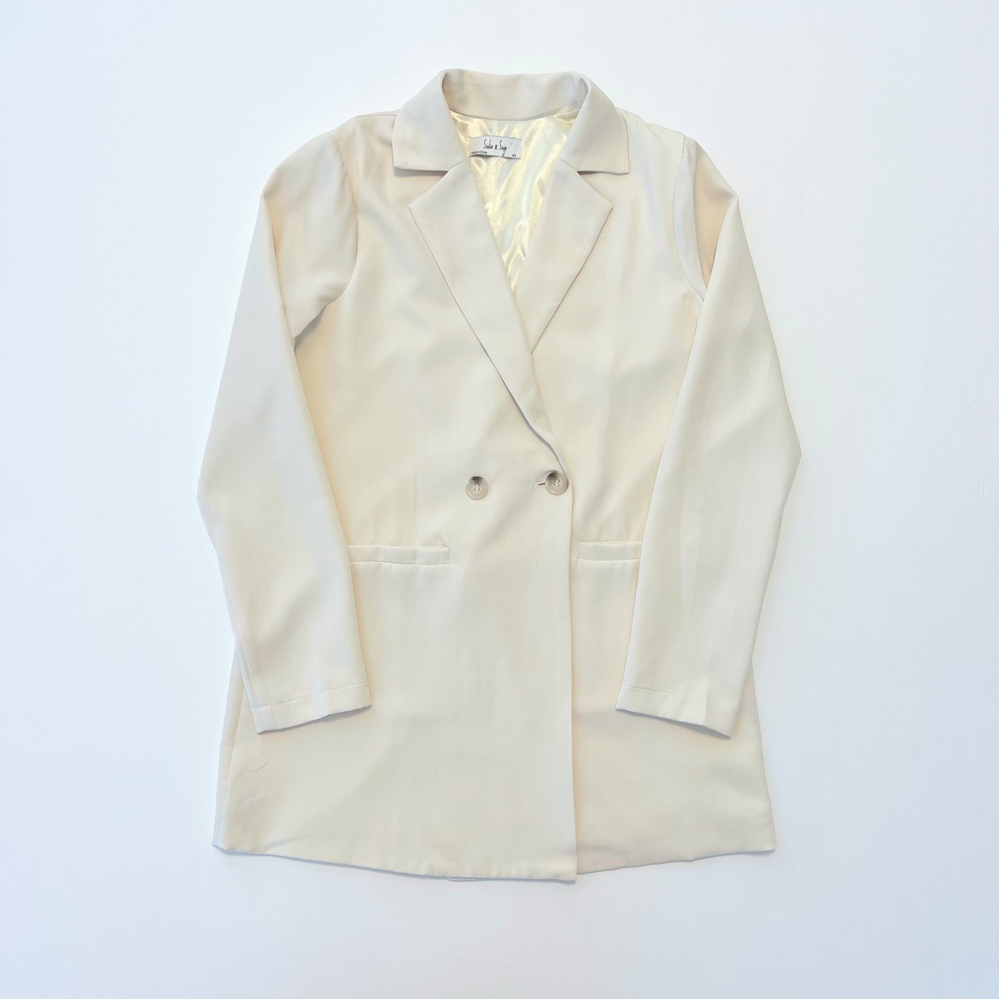 Camelia Front Buttoned Blazer