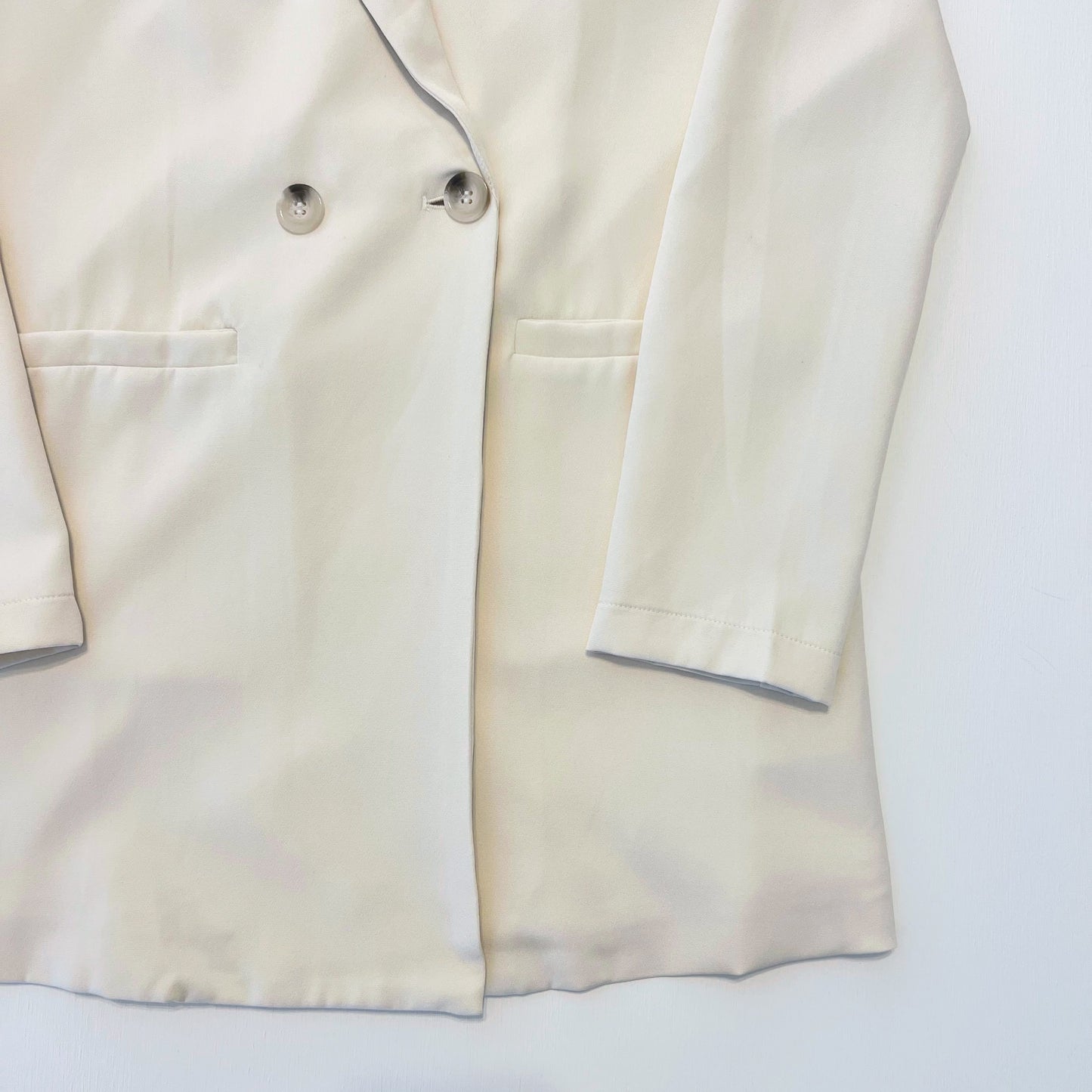 Camelia Front Buttoned Blazer