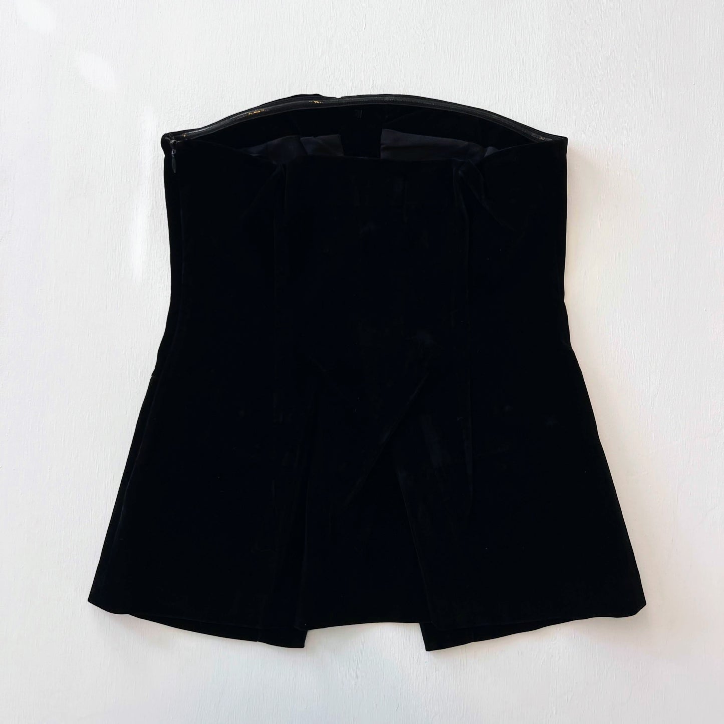 Hailey Strapless Velvet Vest Top